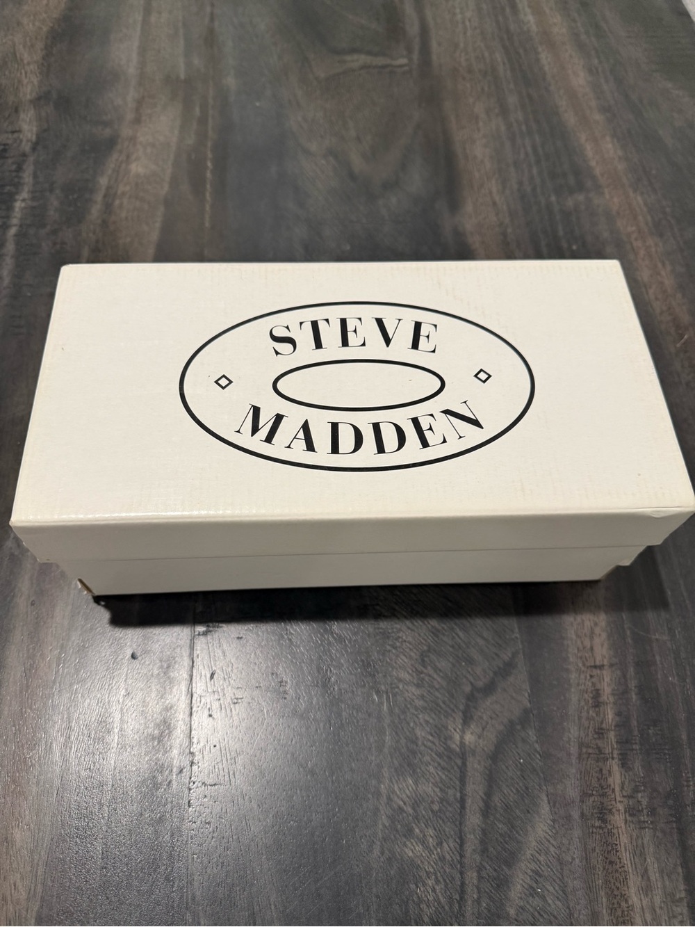 Steve Madden Black Strappy Mid-Kitten Heel Sandals - Picture 5 of 5